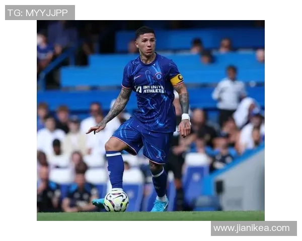 电讯报：切尔西方案明夏补强中场，以减轻凯塞多和恩佐的担负